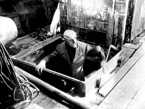 Kadr z filmu „Nosferatu”