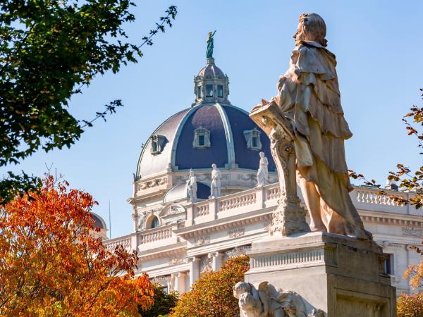 Jesień w Wiedniu kusi wystawami i jedzeniem.