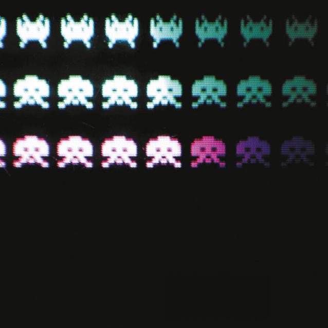 Klasyczni Space Invaders.