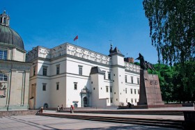 Wilno, odbudowywany Pałac Wielkich Książąt Litewskich