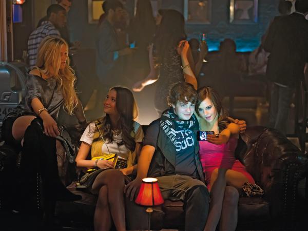 Katie Chang, Israel Broussand, Emma Watson - jako nastolatki, które naśladują swoich idoli.