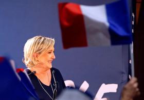 Marine Le Pen na spotkaniu z wyborcami, marzec 2017 r.