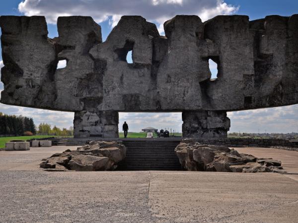 „Jednym z zadań muzeum jest prezentowanie historii Holokaustu, KL Lublin i obozów zagłady”.