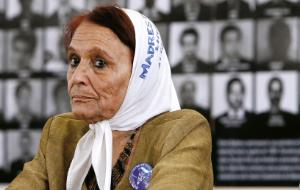 Taty Almeida, jedna z założycielek organizacji Matki z Placu Majowego.