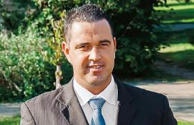 Z opowieści byłego burmistrza Szilárda Nagyawyłania się obraz węgierskich komitatów(województw) rządzonych jak prywatne księstwa.