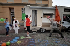 Przejęcie ulic miało zwrócić uwagę na potrzebę organizowania przyjaznych mieszkańcom przestrzeni w największych metropoliach.