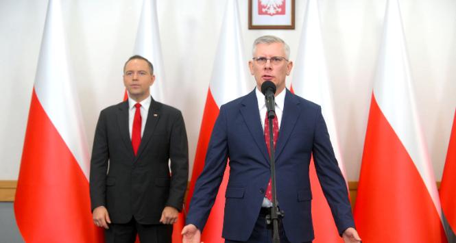 Sławomir Cenckiewicz, rocznik 71, jest niewiele ponad 10 lat starszy od Karola Nawrockiego.