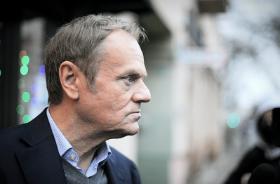 Tusk, szansę na zwycięstwo widzi w jednej liście.