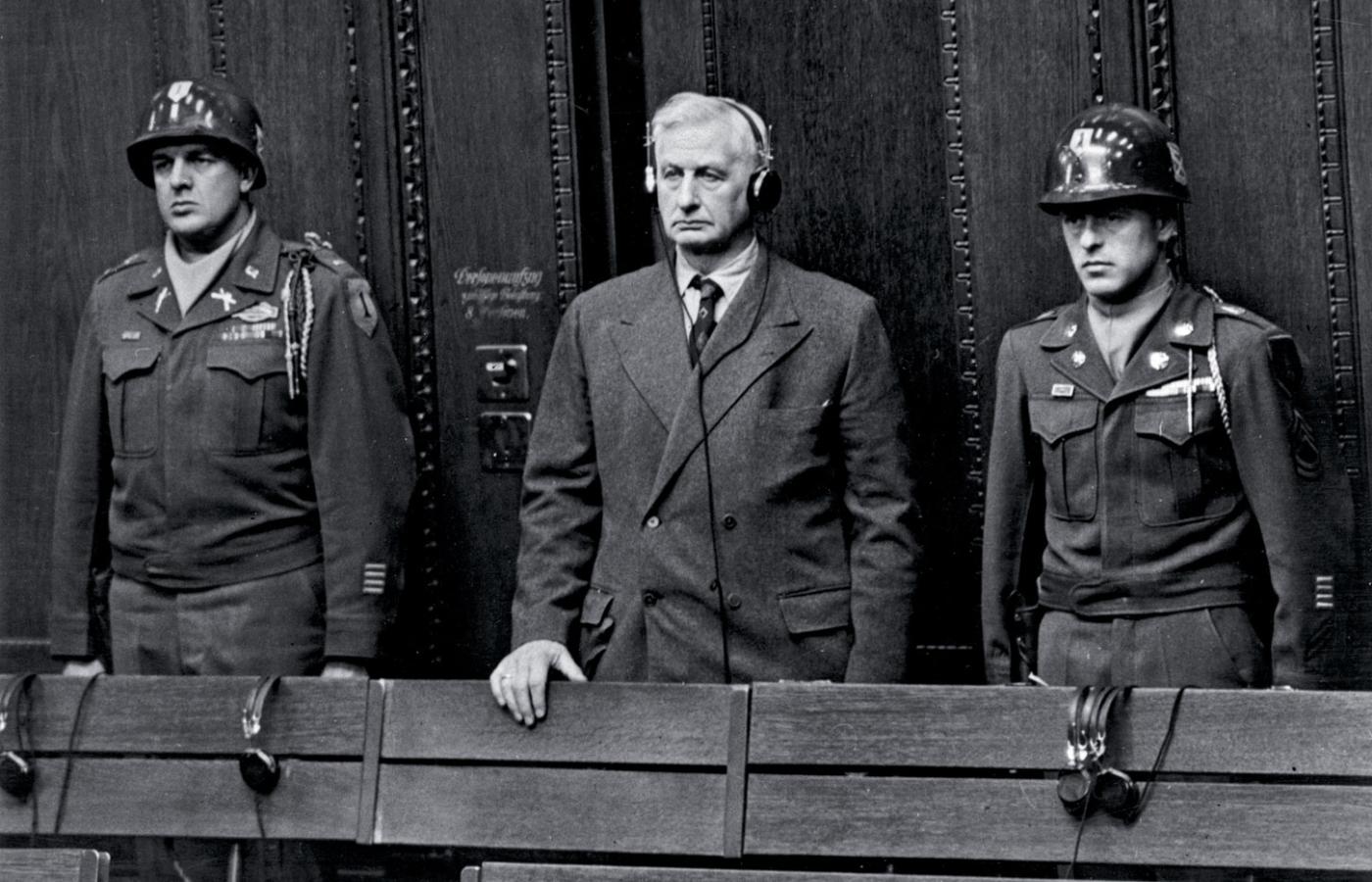 Niemiecki przemysłowiec Friedrich Flick podczas procesu w Norymberdze.