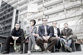 Muzyka Końca Lata – grupa, która dość konsekwentnie od paru lat czerpie inspiracje z archiwum polskiego rocka.