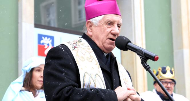 Odwołany abp Andrzej Dzięga podczas święta Trzech Króli. 6 stycznia 2024 r.