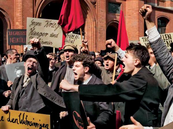 Kadr z serialu „Babylon Berlin”