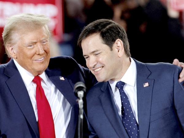 Donald Trump i Marco Rubio, wiec wyborczy w Raleigh (Karolina Północna), 4 listopada 2024 r.