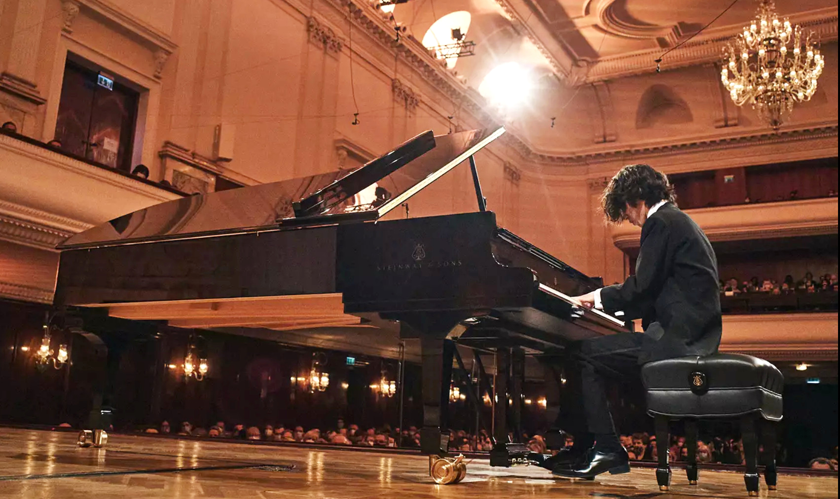 Kulturalnie polecamy i ostrzegamy. Jak słuchać Chopina? Poradnik nie tylko dla początkujących