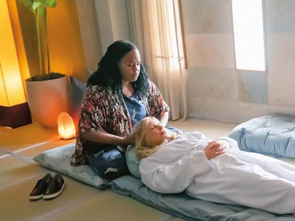 „Biały Lotos”, reż. Mike White