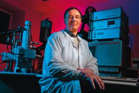 Prof. Tomasz Dietl z Instytutu Fizyki PAN – twórca nowej dziedziny nauki: spintroniki półprzewodnikowej.