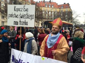 Demonstrujący apelowali o świecie państwo bezpośrednio do premier Ewy Kopacz.