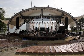 Jeżeli polska dyplomacja odwołuje Rok Polski w Rosji, to mrągowska może odwołać mały festiwal.