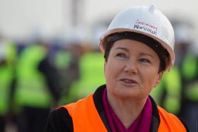 Hanna Gronkiewicz-Waltz, która jeszcze przed dwoma laty miała być odwołana w referendum, obecnie cieszy się aż 78-proc. poparciem warszawiaków.