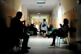 NFZ kupuje procedury i sam je wycenia. To rodzi patologie.