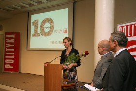 dr hab. Hanna Mamzer i dr Tomasz Zalasiński ze Stowarzyszenia Stypendystów Polityki wraz z redaktorem Baczyńskim.