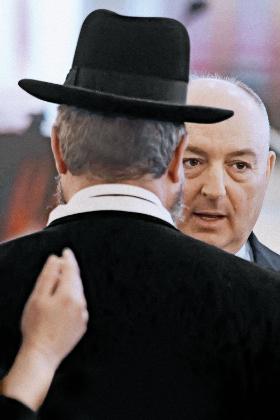 Dla Kantora trampoliną do sukcesu stał się Europejski Kongres Żydów, którym kieruje od 2007 r.