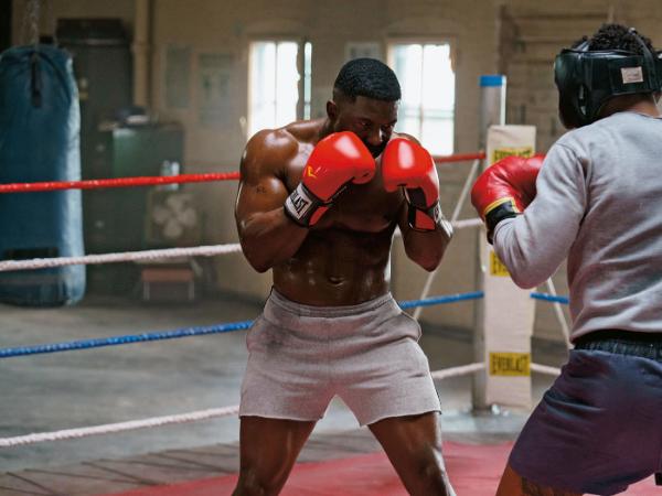 „Mike”, scen. Steven Rogers