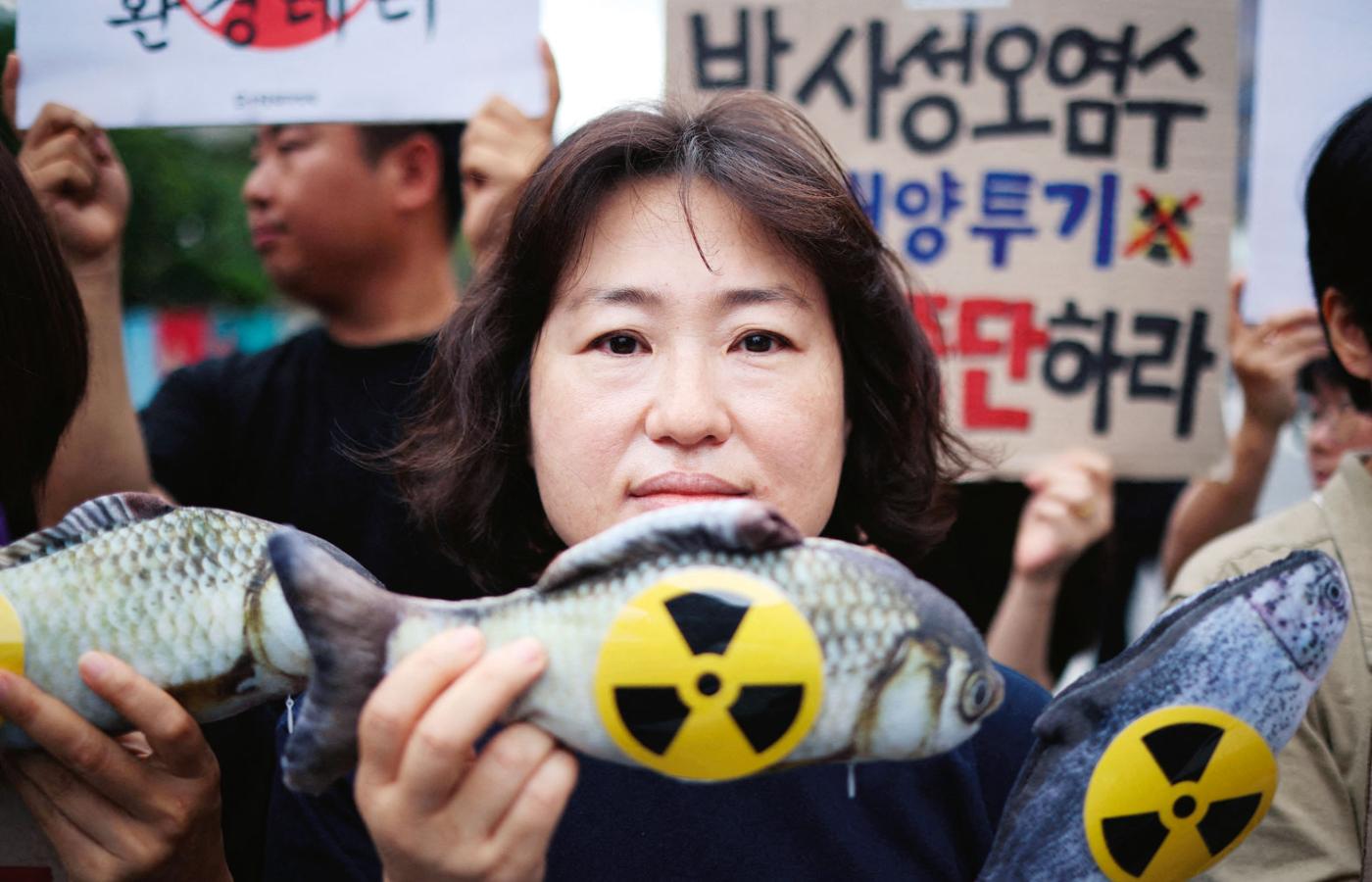 Protestowano też w Korei Płd., ale rząd w Seulu, pewnie w imię nowego otwarcia z wyspiarskim sąsiadem, nie zdecydował się na oficjalną krytykę.