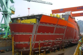 W trakcie budowy w stoczni w Korei Południowej.