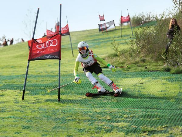 Produkcja sztucznego śniegu coraz mniej się opłaca.