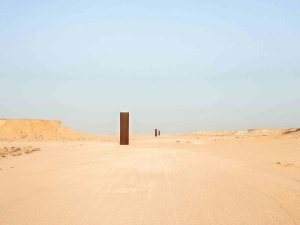 „East-West/West-East”