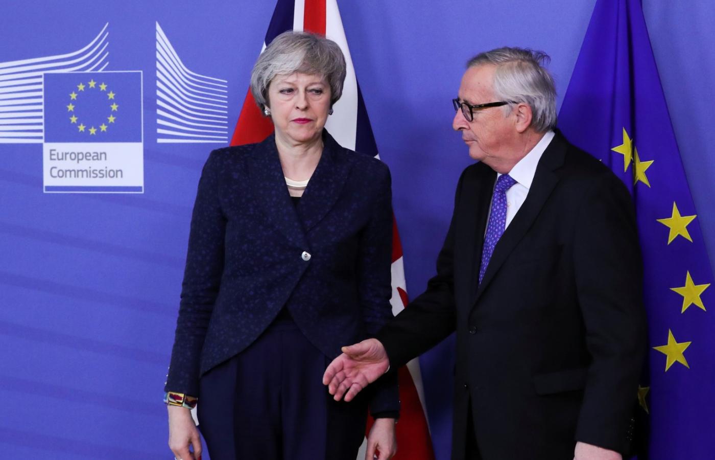Premier Theresa May i szef Komisji Europejskiej Jean-Claude Juncker