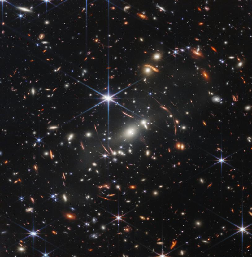 Pierwsze Głębokie Pole Webba, pełen szczegółów obraz gromady galaktyk SMACS 0723