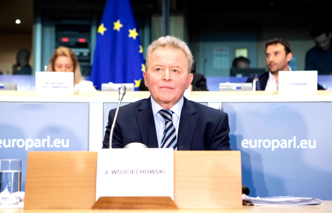 Przesłuchanie w Parlamencie Europejskim polskiego kandydata na komisarza UE Janusza Wojciechowskiego