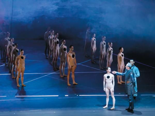 „Androidy”, chor. Robert Bondara