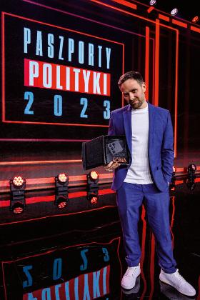 Pierwszy w historii nagrody laureat Paszportu Czytelników POLITYKI: raper Łona (Adam Zieliński)