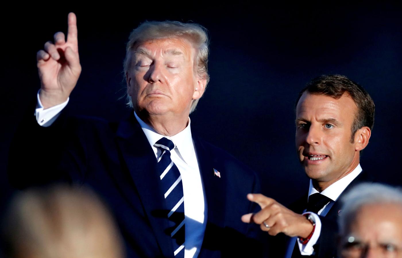 Prezydenci Donald Trump i Emmanuel Macron podczas szczytu G7 w Biarritz