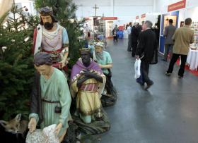 Religijność odsunięta od sacrum, zlaicyzowana, będzie powoli zanikać.