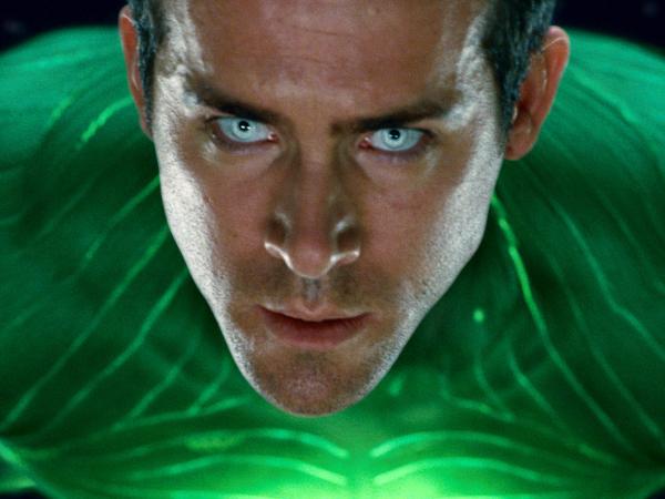 Ryan Reynolds jako superheros Zielona Latarnia