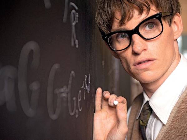 Eddie Redmayne w filmowej biografii fizyka Stephena Hawkinga