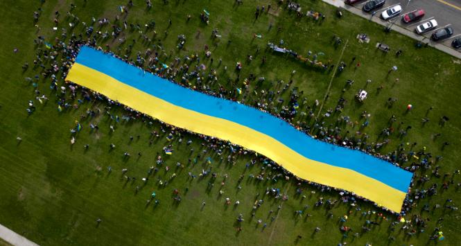 Amerykański protest poparcia Ukrainy podczas szczytu na Alasce, 15 sierpnia 2025 r.