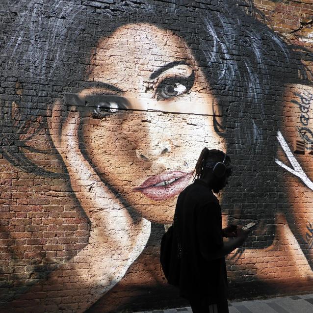 Mural Amy Winehouse w Londynie.