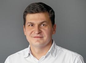 Robert Krasowski - konserwatywny publicysta i wydawca, absolwent filozofii UW.