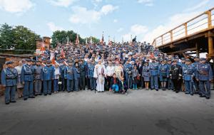 Uczestnicy pielgrzymki Związku Piłsudczyków RP do jasnogórskiego sanktuarium