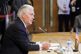 Po najnowszym spięciu na linii Trump–Tillerson pojawiły się apele do sekretarza stanu, aby podał się do dymisji.