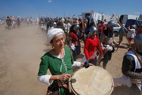 Quo vadis? W lipcowym kurzu na pole bitwy.