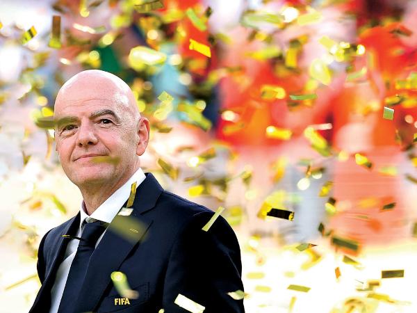 Gianni Infantino, szef FIFA. Straci wreszcie stołek?