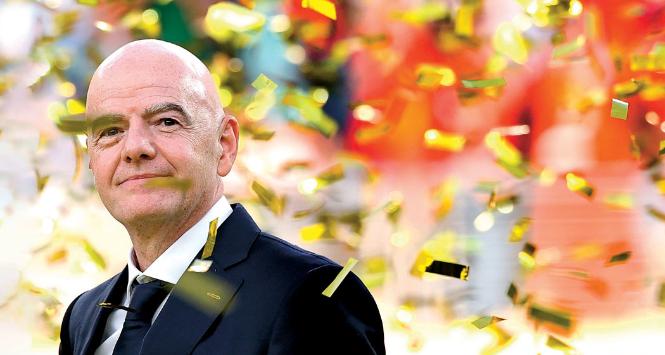 Gianni Infantino, szef FIFA. Straci wreszcie stołek?