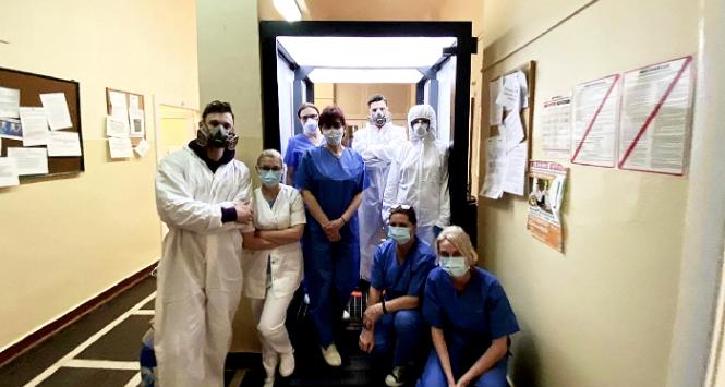 Brama do odkażania w szpitalu bytomskim