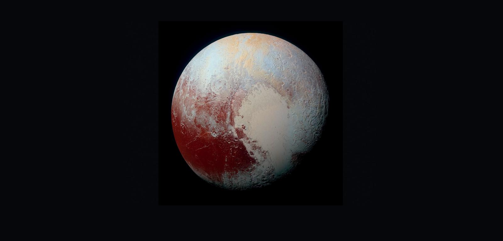 Pluton z odległości 450 tys. km w obiektywie kamery na New Horizons.